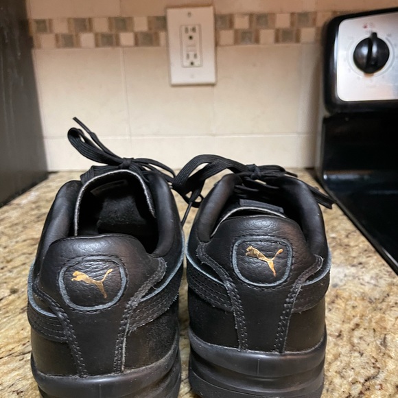 Black leather GV pumas worn twice - Picture 5 of 5